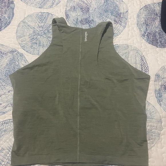 Allbirds Green Large tank with built in Bra - Picture 2 of 3